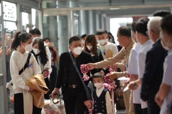 Covid Menggila, Pemerintah Diminta Perketat Pengawasan Bagi Wisatawan China