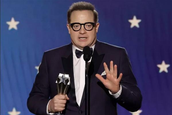 Berperan sebagai Pria Obesitas, Brendan Fraser Raih Aktor Terbaik Critics Choice Awards 2023