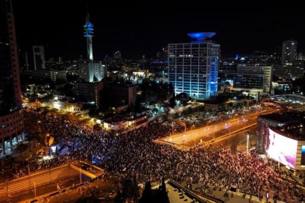 Puluhan Ribu Orang Israel Memprotes Koalisi dan Reformasi Keadilan Netanyahu
