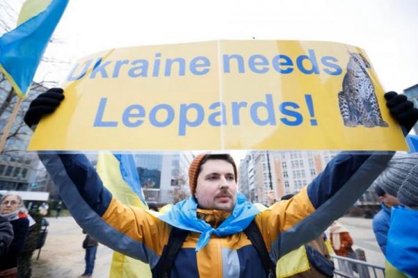 Meski Jerman Menolak, Polandia Isyaratkan Niat Kirim Tank Leopard ke Ukraina