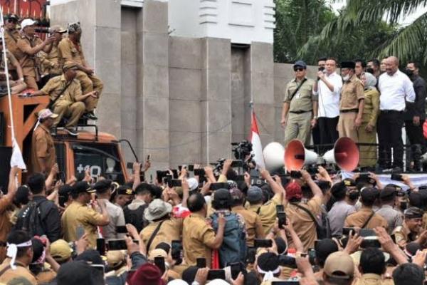 Tanggapan Terkini Jokowi Tentang Perpanjangan Masa Jabatan Kades