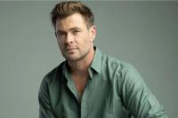 Beginilah Penampakan Tubuh Bugar Chris Hemsworth saat Latihan Sprint di Treadmill