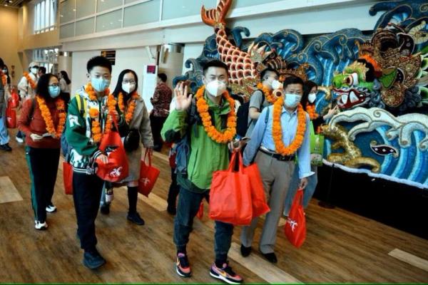 Pembatasan Covid Dicabut, Pariwisata Domestik China Naik Dua Kali Lipat