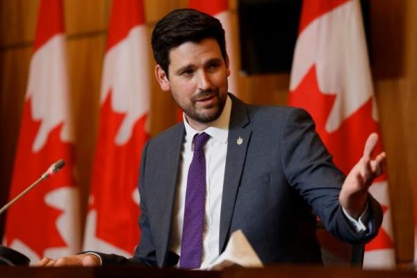 Parlemen Kanada Dukung Pemukiman Kembali 10.000 Muslim Uyghur China