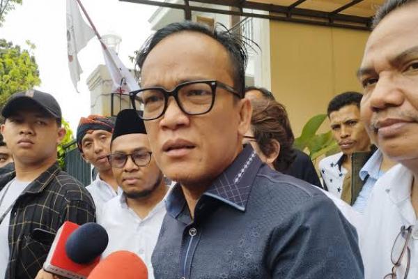 Wakil Menteri Tenaga Kerja (Wamenaker) dan juga Ketua Umum (Ketum) DPP Jokowi Mania Nusantara (Joman) Immanuel Ebenezer (Noel). Foto: Ist. 