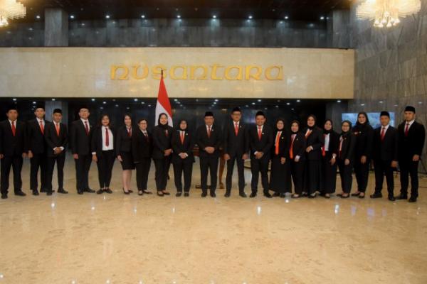 Setjen DPR Rekrut 17 Perancang Undang-undang Ahli Muda