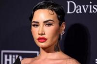 Rilis Album Baru, Demi Lovato Berpisah dari Manajernya Scooter Braun