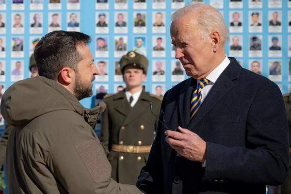 Biden Bertemu Pemimpin Sayap Timur NATO, China-Rusia Berunding