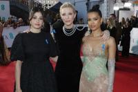 Solidaritas Pengungsi, Cate Blanchett, Gugu Mbatha-Raw, dan Yusra Mardini Kenakan Pita Biru di BAFTA
