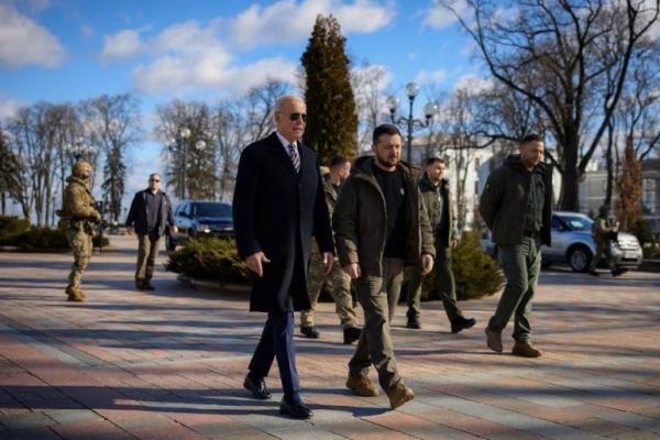 Putin Tangguhkan Pakta Nuklir, Biden Tak Goyah Dukung Ukraina