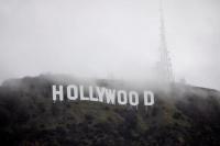 Badai Musim Dingin Melanda, Pertama dalam 30 Tahun Hollywood Hujan Salju