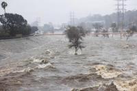 Badai Musim Dingin Lagi, 85 Ribu Rumah di California Tanpa Listrik