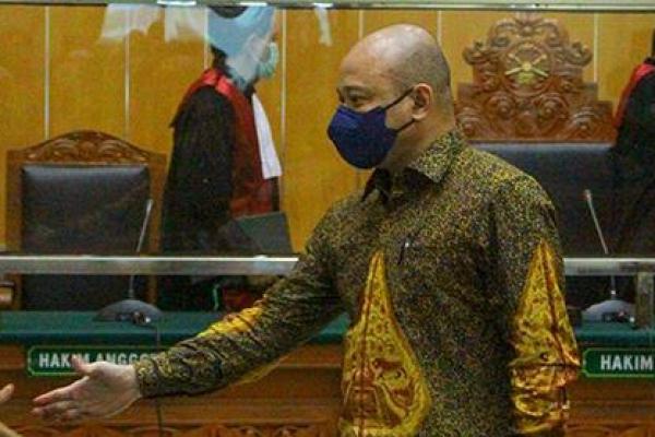 Sidang Etik Teddy Minahasa Tunggu Putusan Pengadilan Inkrah 