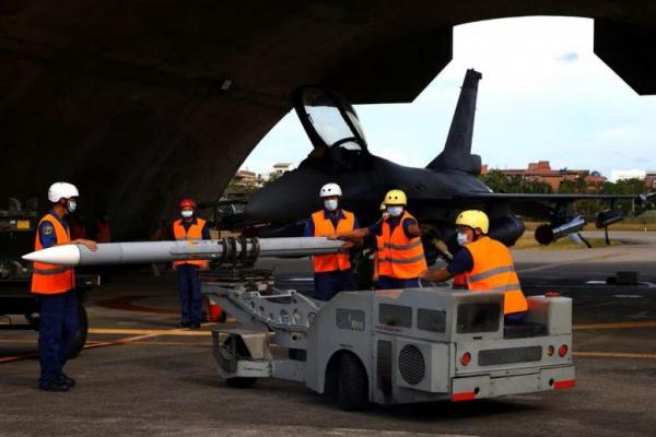 Ditekan China, Militer Taiwan akan Dapat Tambahan Senjata dari Amerika