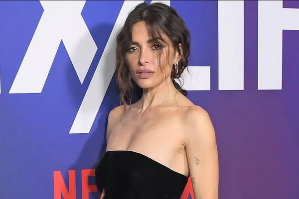 Sarah Shahi Ungkap Adegan Sex/Life yang Bikin Cekikian dengan Adam Demos
