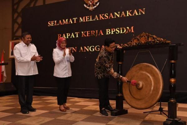 Gus Halim: Kolaborasi dan Sinergitas SDM yang Kuat Topang Orkestrasi di Kemendes PDTT