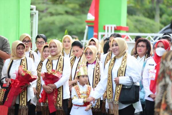 Lilik Umi Abdul Halim Iskandar: Permainan Tradisional Kembangkan Sosial-Emosional Anak