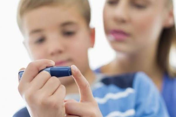 Anak Penderita Diabetes Militus Tetap Dapat Bertumbuh-kembang, Asal..