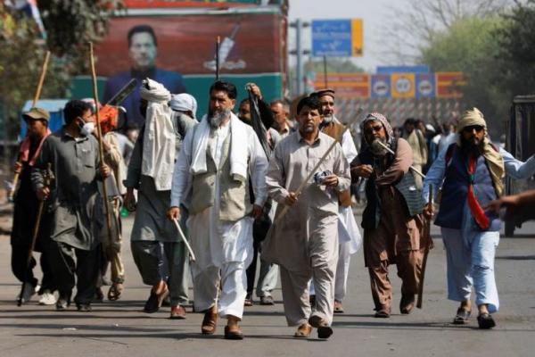 Pengadilan Pakistan Tunda Operasi Penangkapan Mantan PM Imran Khan