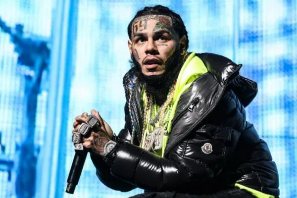 Rapper Tekashi 6ix9ine Dirawat di Rumah Sakit Setelah Serangan di Florida Gym
