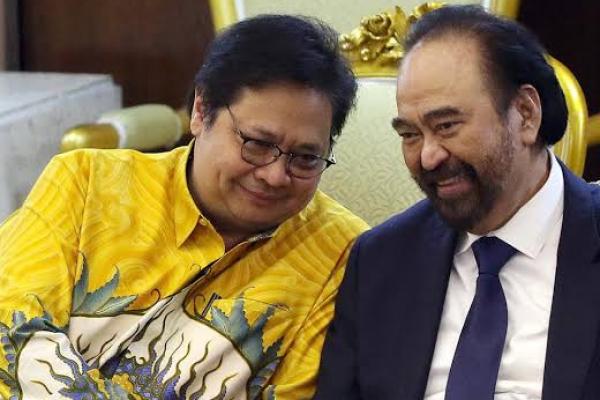 Airlangga Hartarto Bicara Empat Mata dengan Surya Paloh, Ini Yang Dibahas