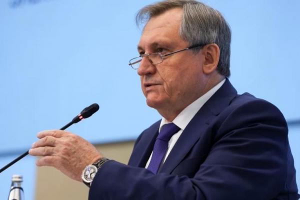 Rusia Alihkan Semua Ekspor Minyak yang Terkena Embargo Barat