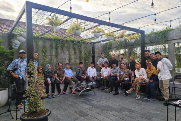IKA Unhas Jabodetabek Perkuat Silaturahmi Lewat Bukber