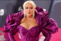 Christina Aguilera Berbagi Ritual Kecantikannya yang Paling Ekstra