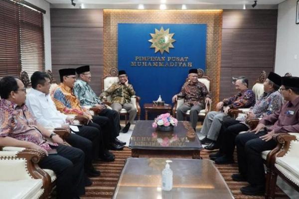 Berkunjung ke Muhammadiyah, Mahfud Bahas Pemilu Hingga Korupsi