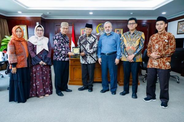 HNW: Pemerintah Harusnya Segera Selesaikan Draft RUUnya Agar Bisa Segera Dibahas DPR