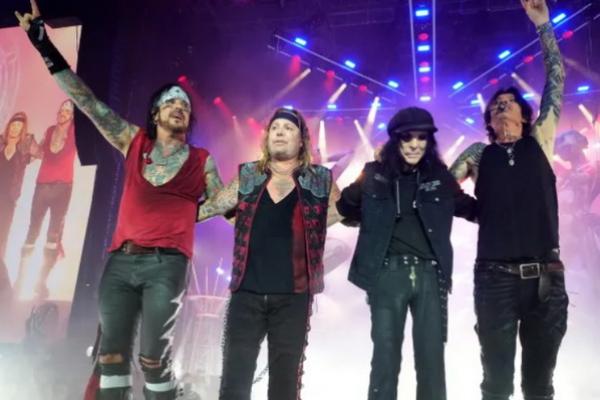 Motley Crue Tanggapi Gugatan Mick Mars, Sering Memainkan Lagu yang Salah