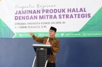 Yandri Susanto Dorong Pelaku UMK Untuk Mendapatkan Sertifikat Halal Gratis