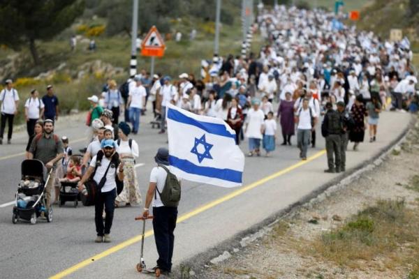 Dukung Pemukiman Ilegal, Pejabat dan Ribuan Warga Israel Datangi Pos Tepi Barat