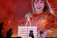 Hilangkan Kesedihan Putus dari Joe Alwyn, Taylor Swift Kembali Sibuk Manggung Eras Tour