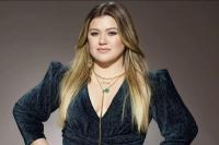 Rilis Mine dari Album Chemistry, Kelly Clarkson Suarakan Hatinya yang Hancur