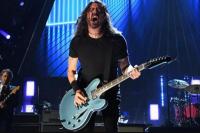 Foo Fighters Umumkan Album But Here We Are Setelah Kematian Taylor Hawkins