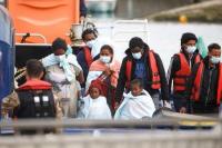 Inggris Perkirakan sekitar 56.000 Imigran Tiba dengan Perahu Kecil Tahun Ini