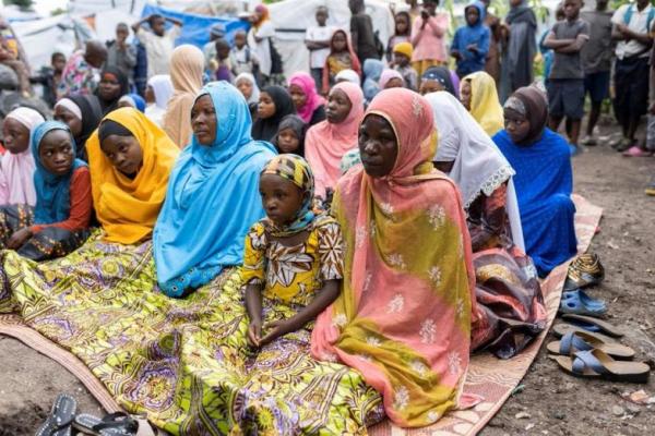 Umat Islam Kongo Berlebaran dengan Bantuan Makanan di Tenda Pengungsian