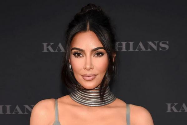 Kim Kardashian Bersiap untuk Sidang Kasus Perampokan di Paris