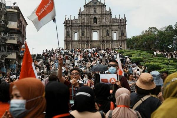 Libur Hari Buruh, Turis Tiongkok Berduyun-duyun ke Pusat Perjudian Makau