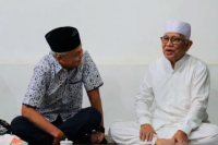 Ganjar Temui Gus Mus,  Ini Yang Dibicarakan