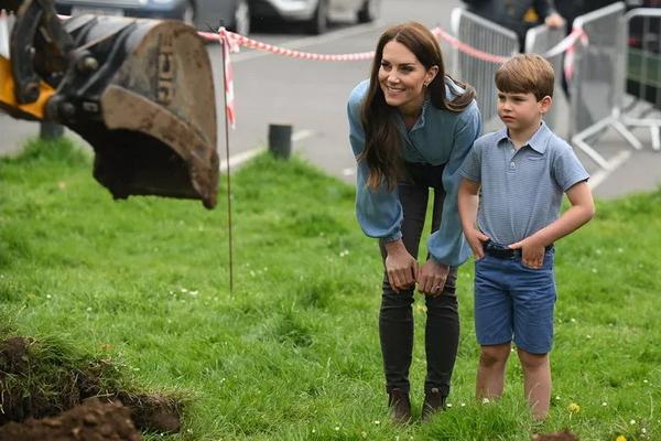 Usai Penobatan, Pangeran Louis Dapat Tugas Resmi Pertama Kerajaan