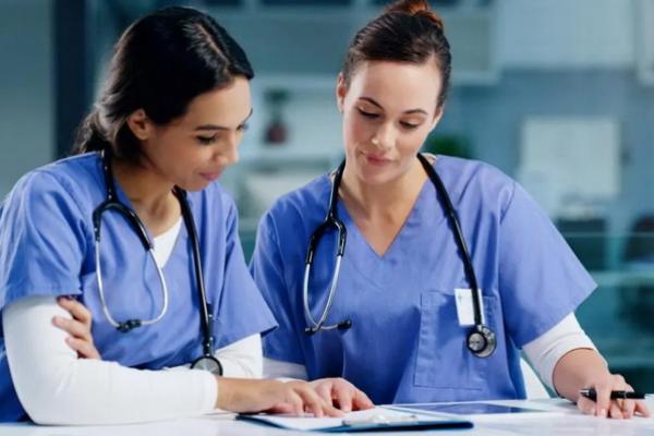 12 Mei Hari Perawat Internasional, Mengenang Florence Nightingale Pelopor Keperawatan Modern