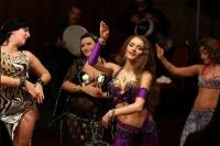 13 Mei Hari Tari Perut Sedunia, Tarian Rakyat Mesir di Festival Keagamaan