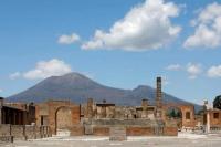 Dua Lagi Kerangka Korban Letusan Gunung Berapi 2.000 Tahun Lalu Ditemukan di Italia