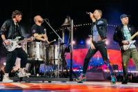 Kurang dari 15 Menit, Tiket Ultimate Experience Coldplay Harga Rp 11 Juta Langsung Sold Out