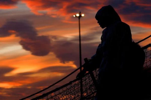 Kapal Amal Selamatkan Hampir 600 Migran dari Italia