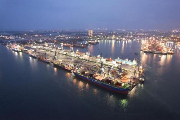 Triwulan I, Bongkar Muat Komoditas Curah Pelindo Multi Terminal 19,8 Juta Ton