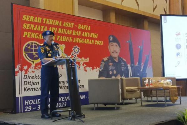 Kemenhub Bagikan Ratusan Senjata Api dan Puluhan Ribu Peluru ke Personel KPLP