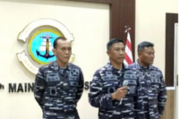 Berlayar Menuju Wilayah Operasi,  KRI Teluk Hading 538 Terbakar di Selayar